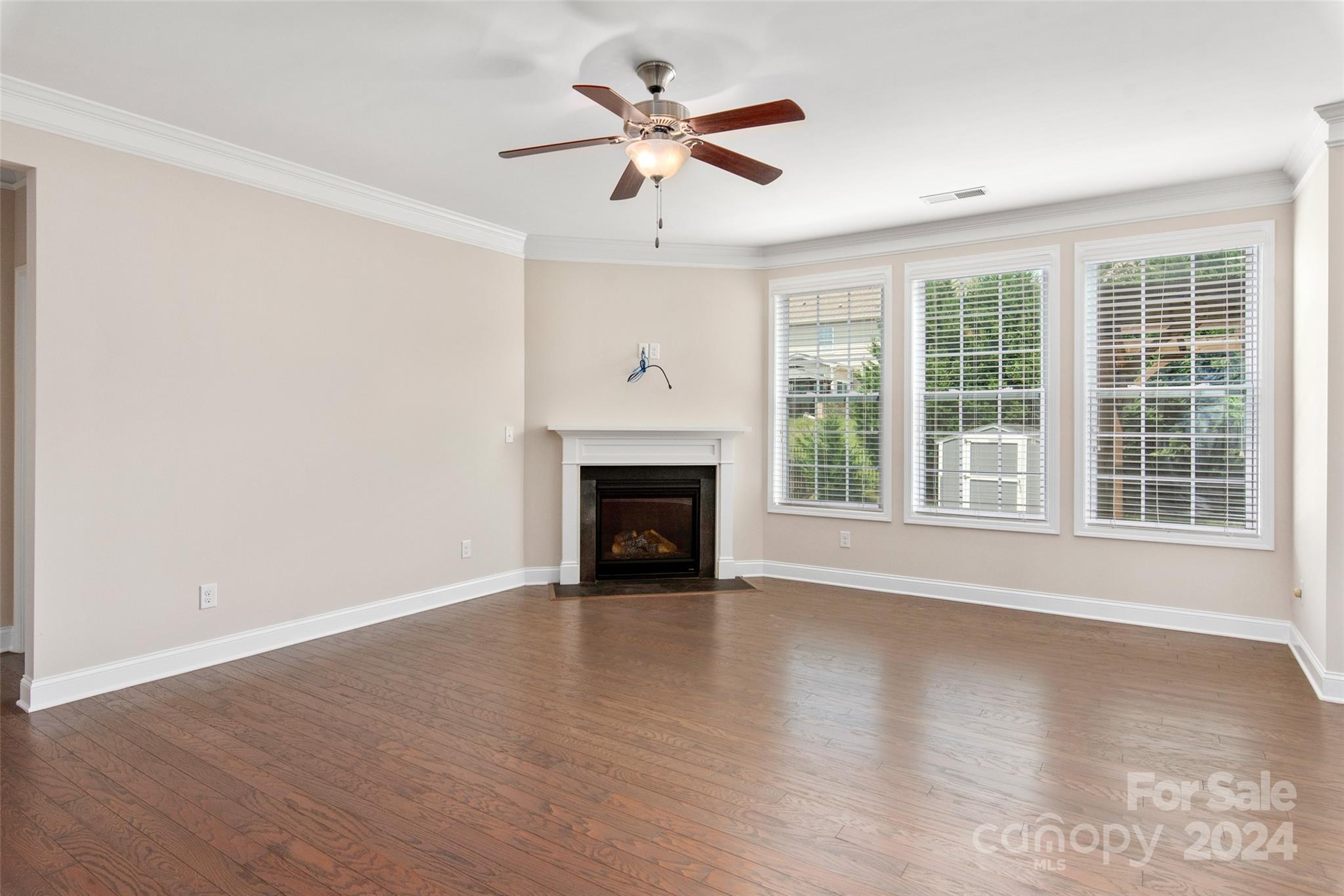 9910 Perth Moor Road Charlotte, NC 28278 - Photo 9 of 39 Gallery Image 9