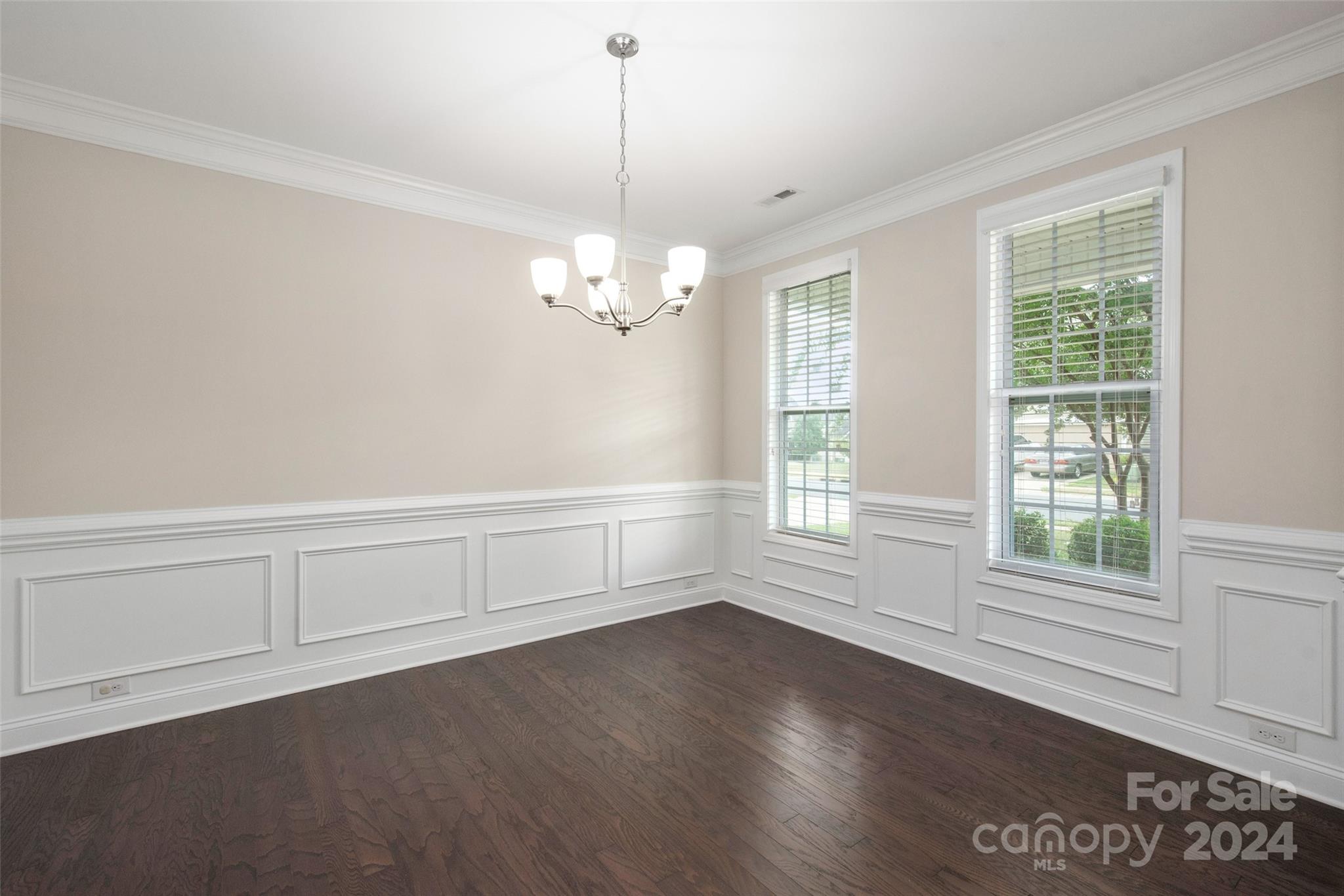 9910 Perth Moor Road Charlotte, NC 28278 - Photo 10 of 39 Gallery Image 10