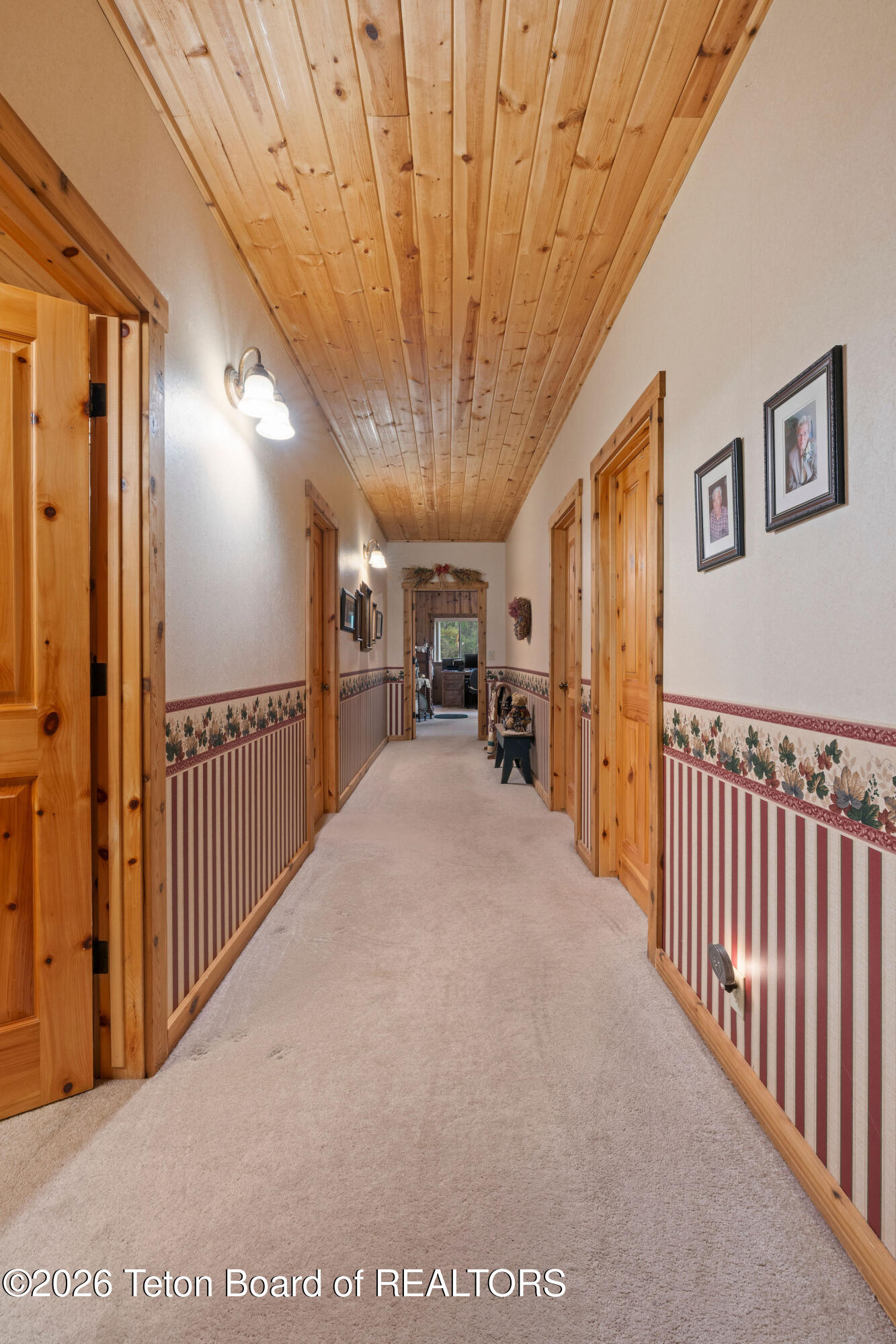 256 Pierce Lane Etna, WY 83118 - Photo 20 of 47 _DSC2833