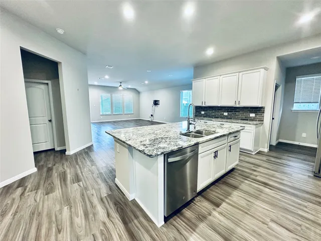 $2,500 | 1217 Antelope Passing Drive, Montgomery, TX 77316