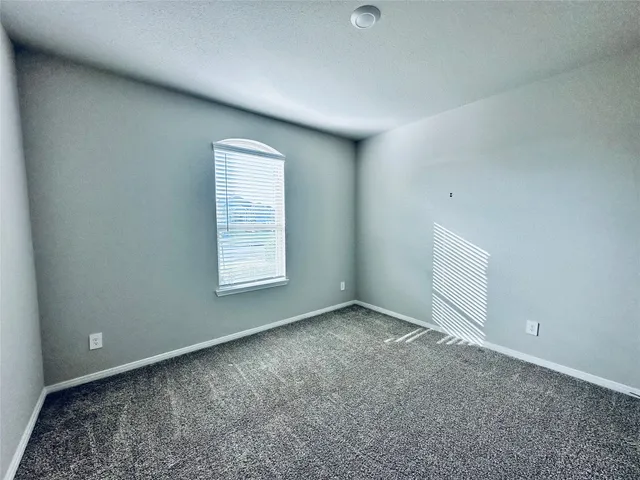 $2,500 | 1217 Antelope Passing Drive, Montgomery, TX 77316