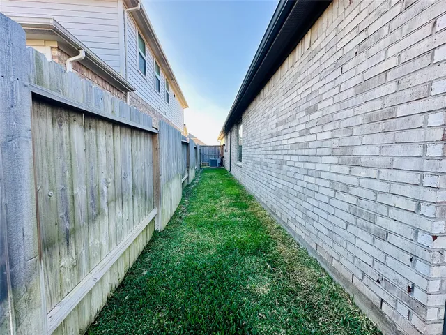 $2,500 | 1217 Antelope Passing Drive, Montgomery, TX 77316