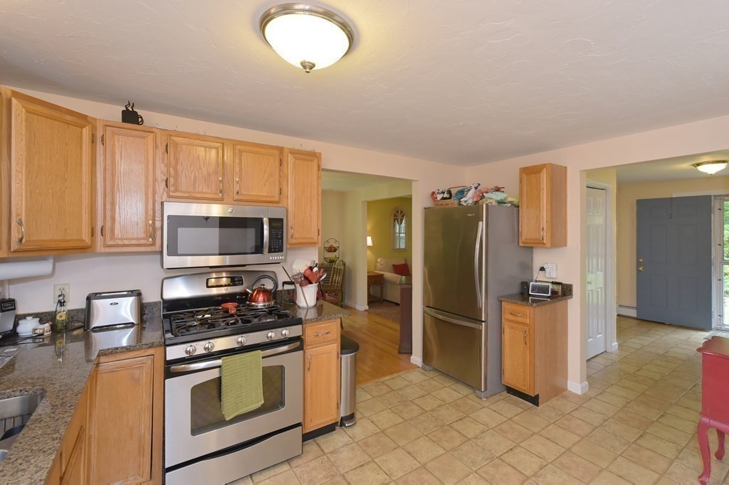 1 Pheasant Run Road Medway, MA 02053 - Photo 11 of 41 Gallery Image 11