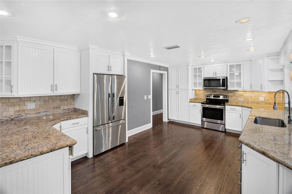 6420 Southwest 35th Way Gainesville, FL 32608 - Photo 17 of 63