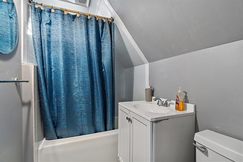 22 Heroult Road Worcester, MA 01606 - Photo 12 of 19 Gallery Image 12