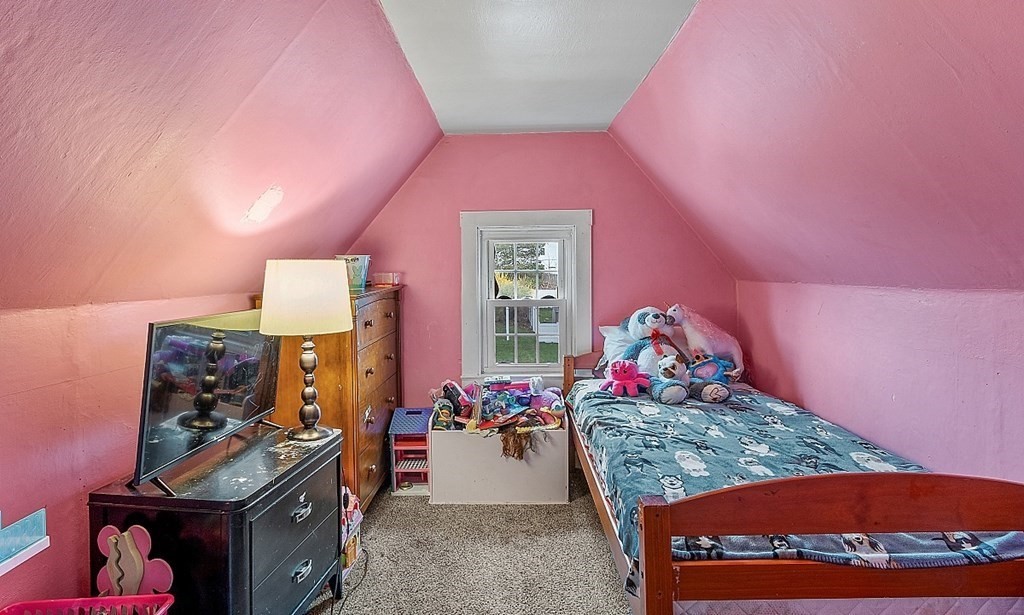 22 Heroult Road Worcester, MA 01606 - Photo 13 of 19 Gallery Image 13