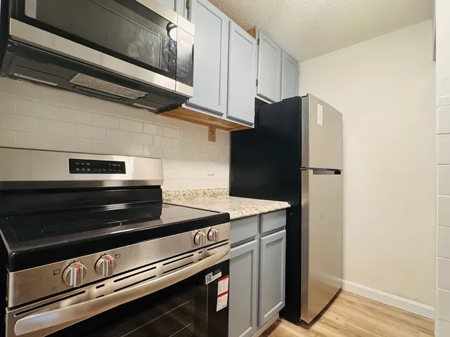 $244,900 | 60 Fletcher Lane, Unit H, Brewster, MA 02631