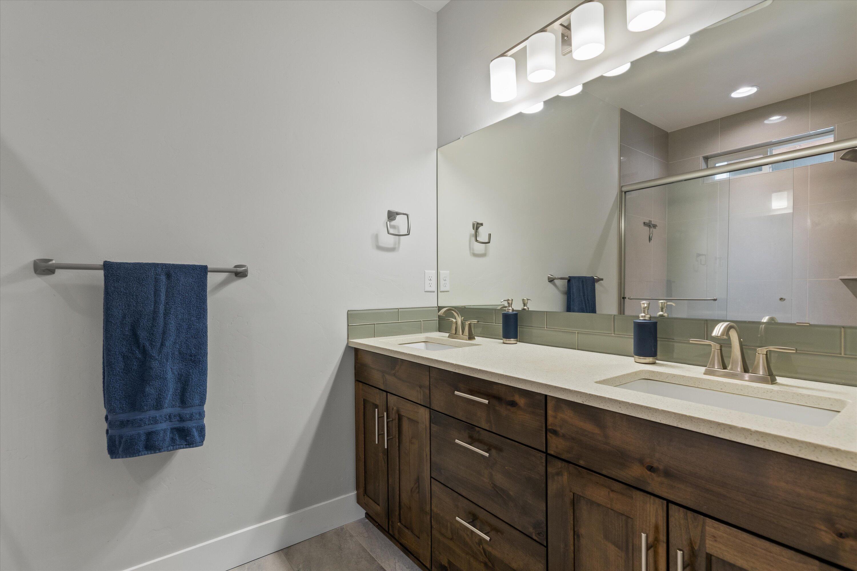 20773 Kilbourne Loop Bend, OR 97701 - Photo 28 of 38 28-4123_221111_JILLROSELL