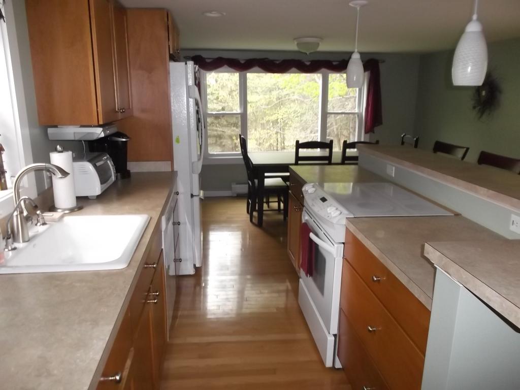 120 Woodhill Road Bow, NH 03304 - Photo 8 of 30