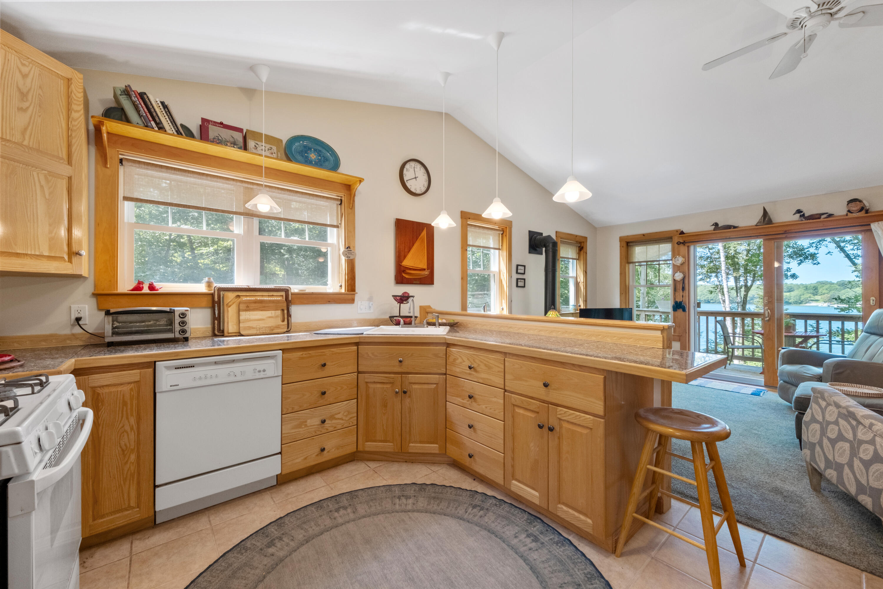 33 Rocking Horse Lane Tenants Harbor, ME 04860 - Photo 8 of 47 19- 33 Rocking Horse Lane - St. George -