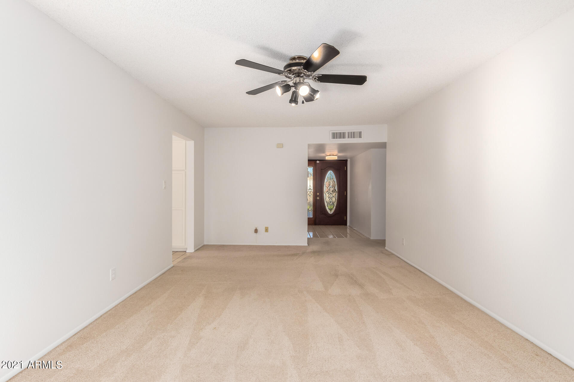 3747 West Hearn Road Phoenix, AZ 85053 - Photo 9 of 41 12
