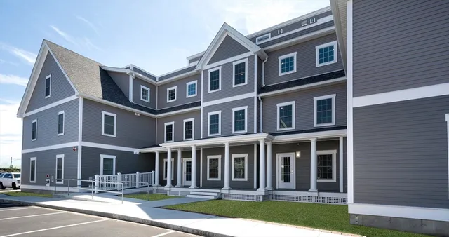 $2,995 | 50 Country Way, Unit C204, Scituate, MA 02066