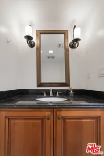 $1,300,000 | 1610 Camden Avenue, Unit 401, Los Angeles, CA 90025