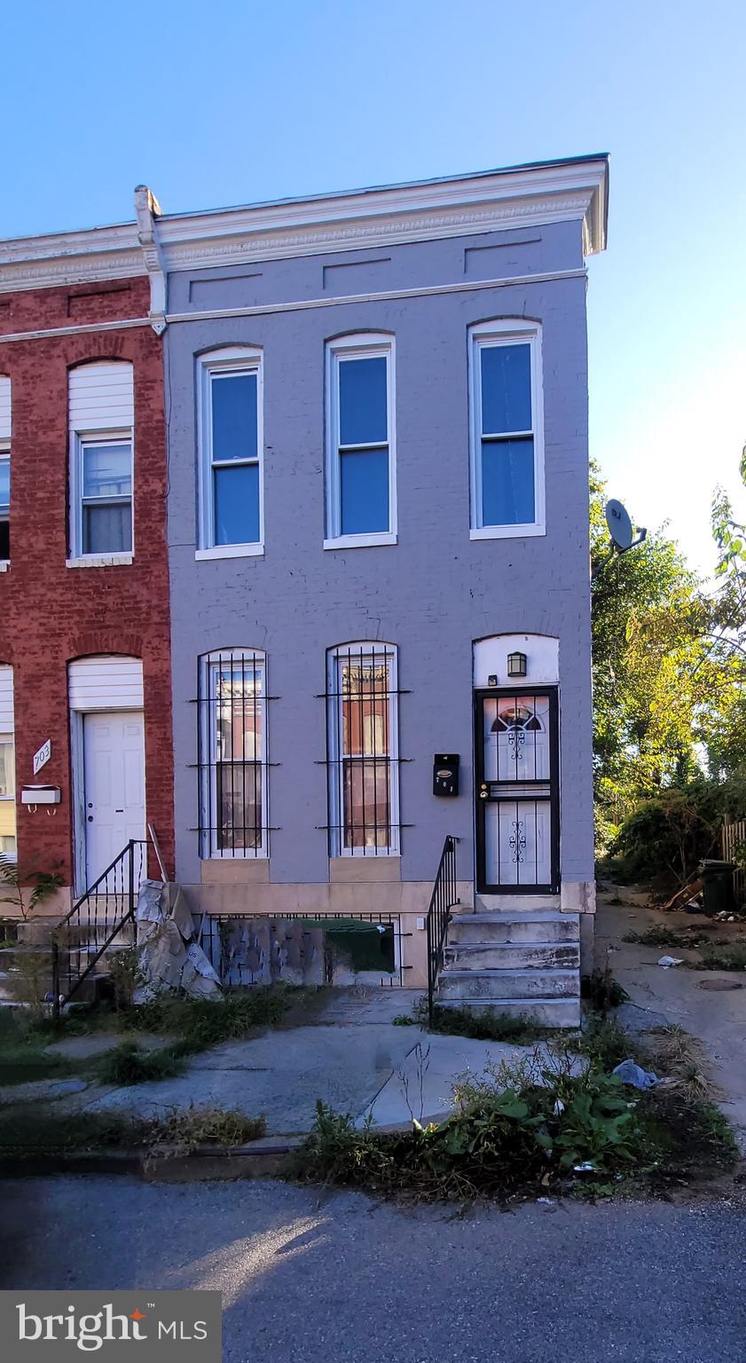 701 Appleton Street Baltimore, MD 21217 - Photo 1 of 29 Gallery Image 1