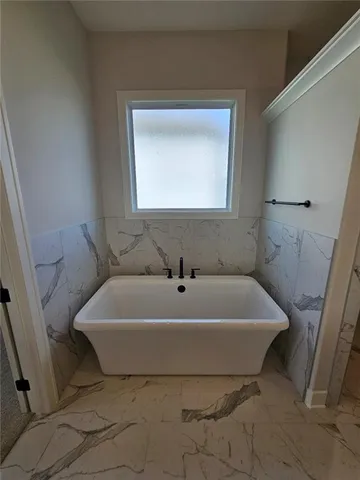 $747,500 | 11242 South Sunray Drive, Olathe, KS 66061