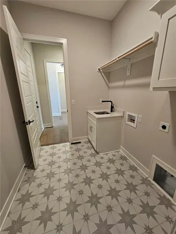 $747,500 | 11242 South Sunray Drive, Olathe, KS 66061