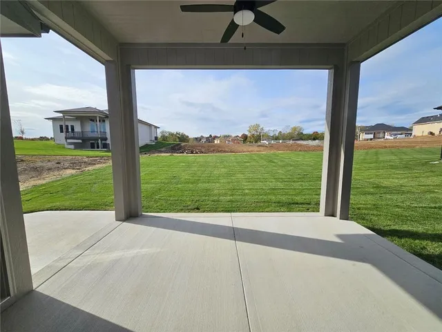 $747,500 | 11242 South Sunray Drive, Olathe, KS 66061