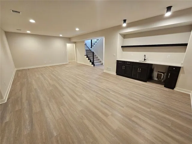 $747,500 | 11242 South Sunray Drive, Olathe, KS 66061