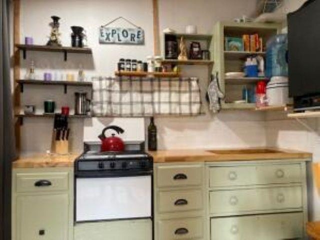 137 Matsen Creek Road Kettle Falls, WA 99141 - Photo 11 of 41