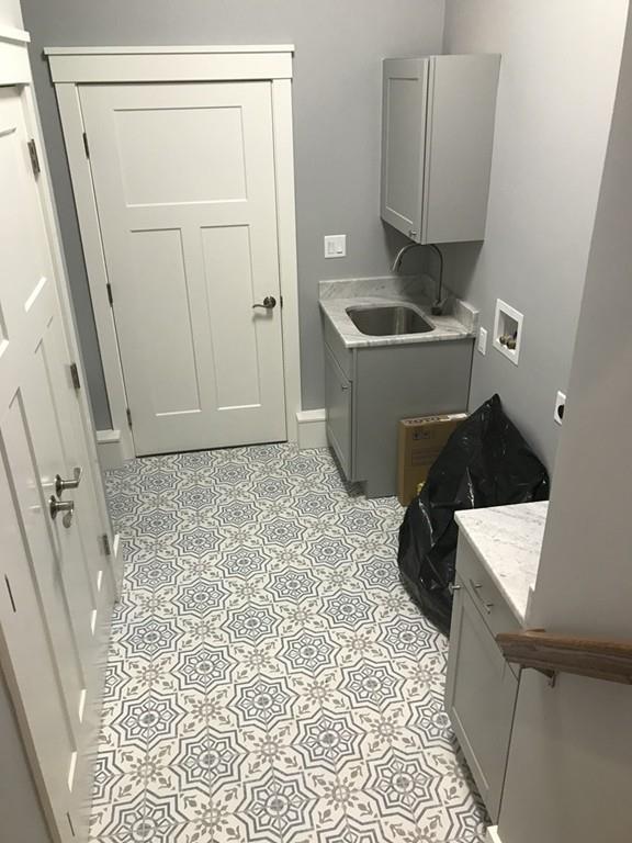 1 Wing Road Lynnfield, MA 01940 - Photo 17 of 18 Gallery Image 17
