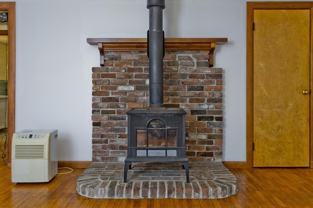 25 Shutesbury Road Pelham, MA 01002 - Photo 13 of 35 Gallery Image 13
