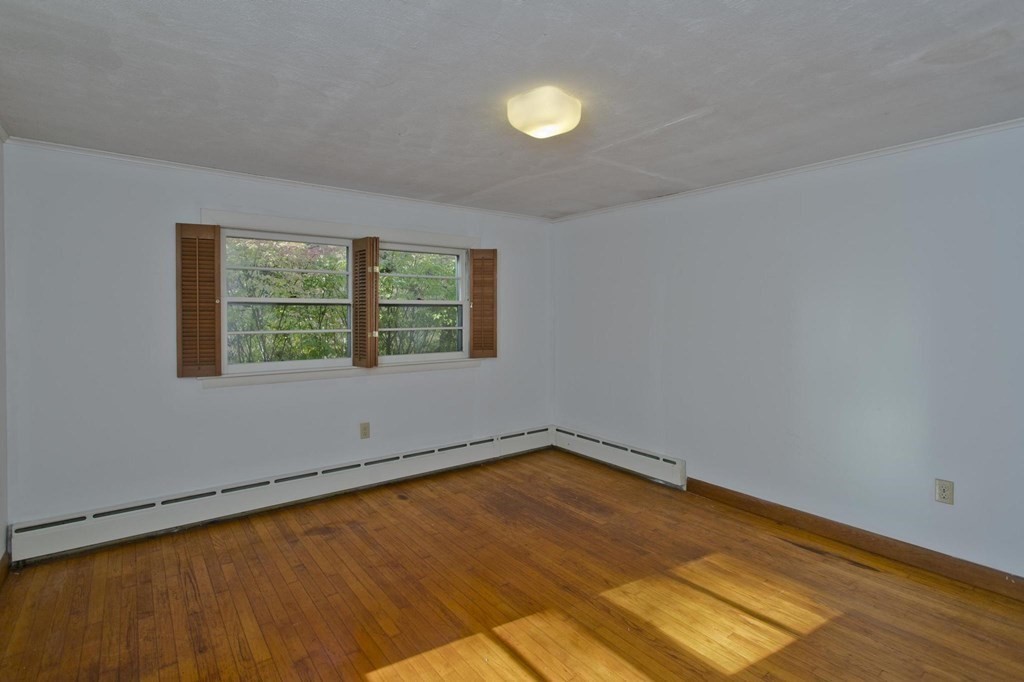 25 Shutesbury Road Pelham, MA 01002 - Photo 17 of 35 Gallery Image 17