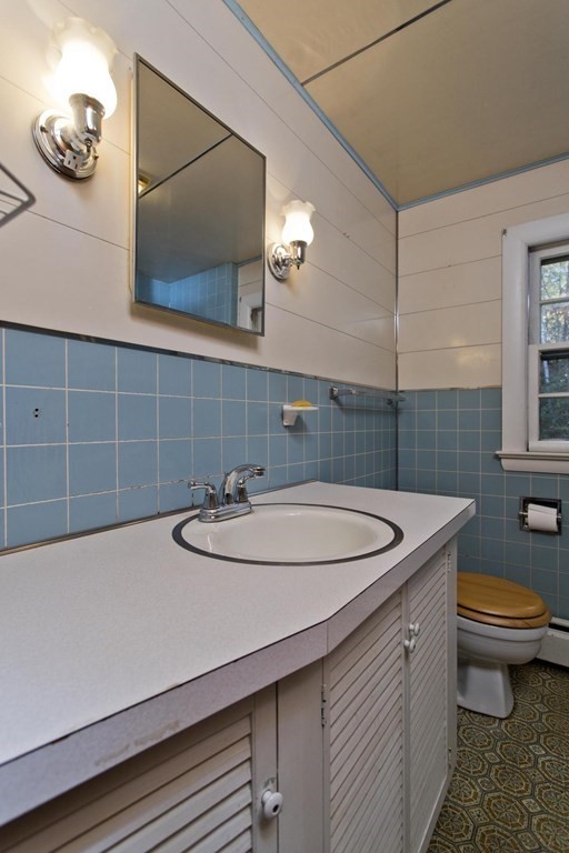 25 Shutesbury Road Pelham, MA 01002 - Photo 18 of 35 Gallery Image 18