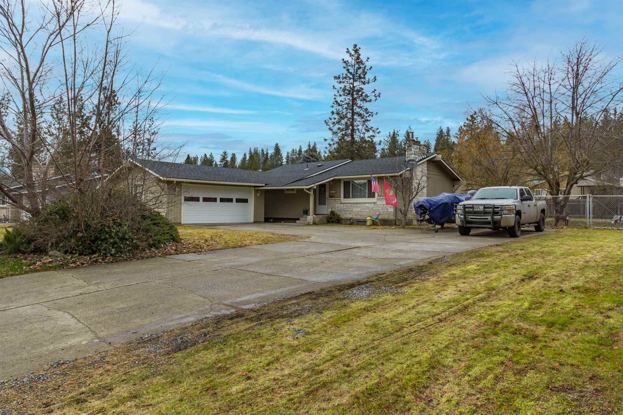 321 East Shore Road Nine Mile Falls, WA 99026 - Photo 1 of 25 Gallery Image 1