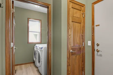 $525,000 | 260 South Goldenrod Drive, Sun Prairie, WI 53590
