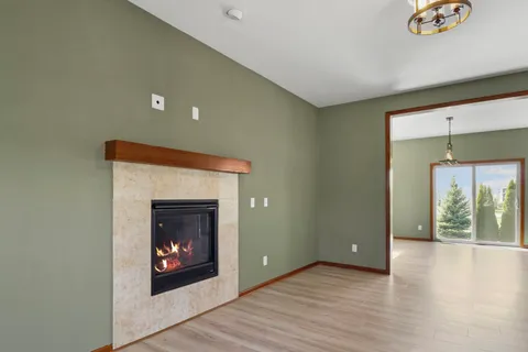 $519,900 | 260 South Goldenrod Drive, Sun Prairie, WI 53590