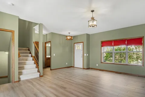 $525,000 | 260 South Goldenrod Drive, Sun Prairie, WI 53590