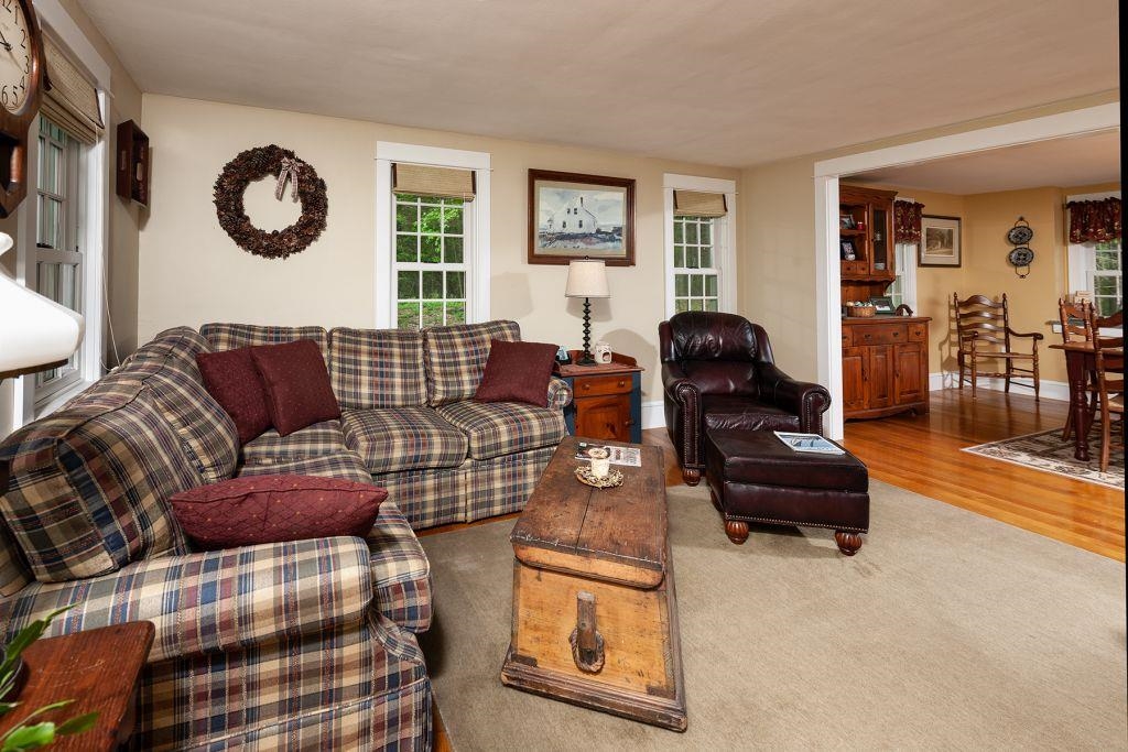 46 Simpson Hill Road York, ME 03909 - Photo 8 of 18 Gallery Image 8