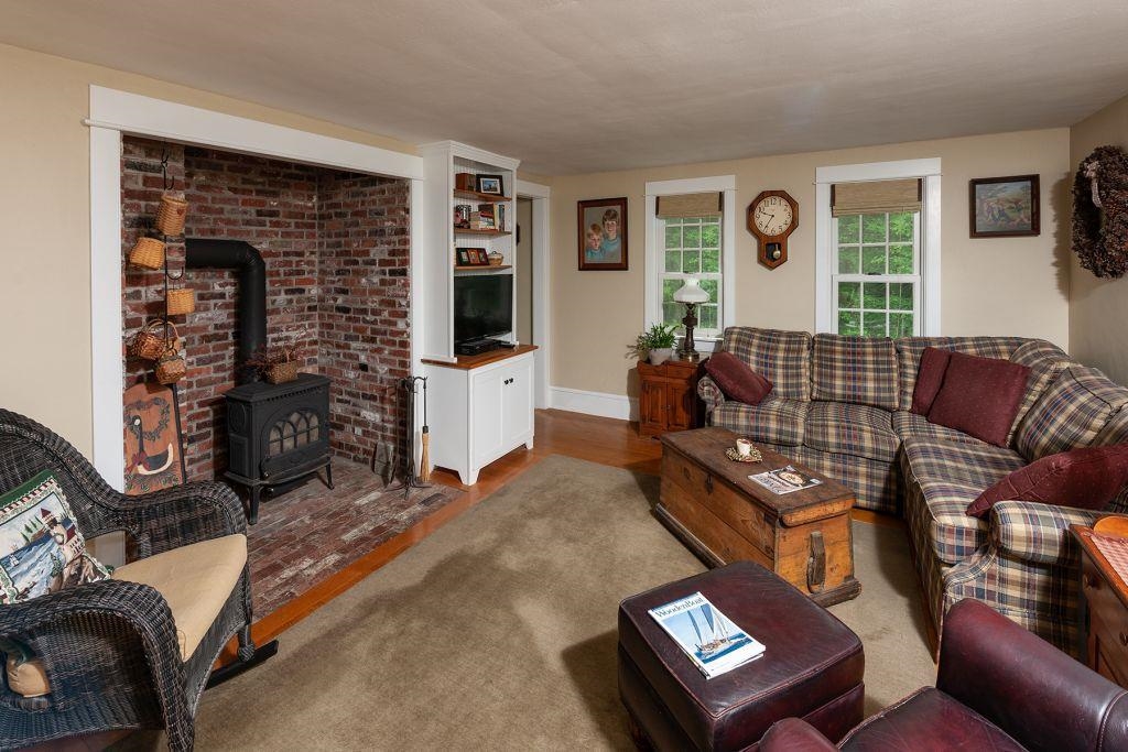 46 Simpson Hill Road York, ME 03909 - Photo 9 of 18 Gallery Image 9