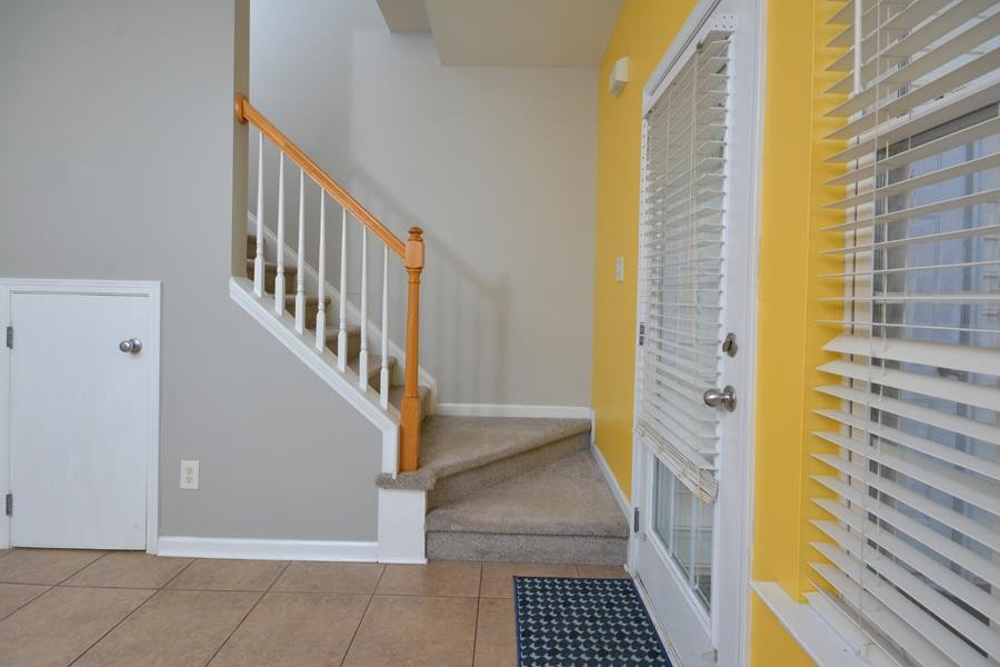 8249 City Loft Court Raleigh, NC 27613 - Photo 15 of 28 Kitchen