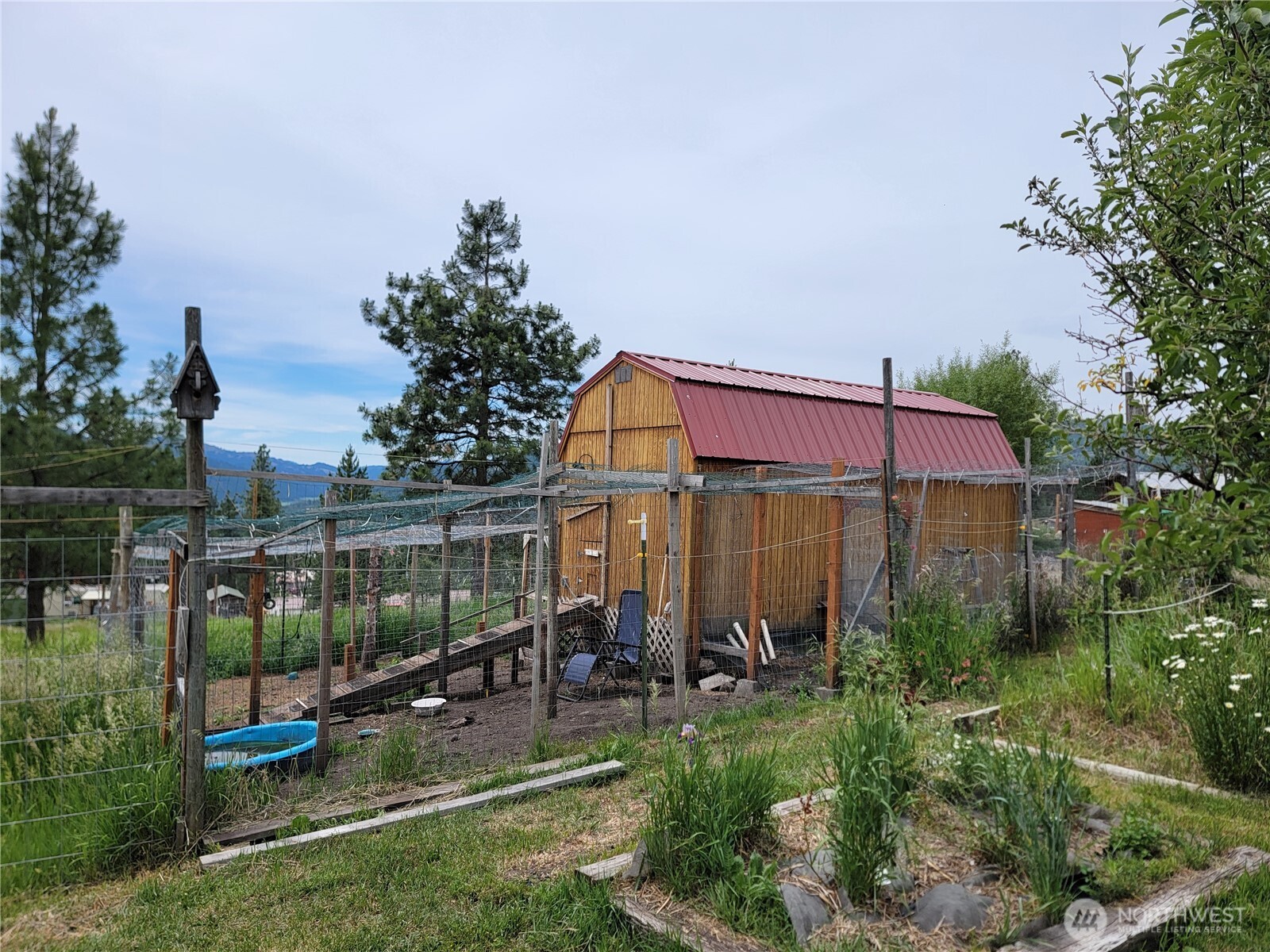 220 Center Road Republic, WA 99166 - Photo 26 of 40