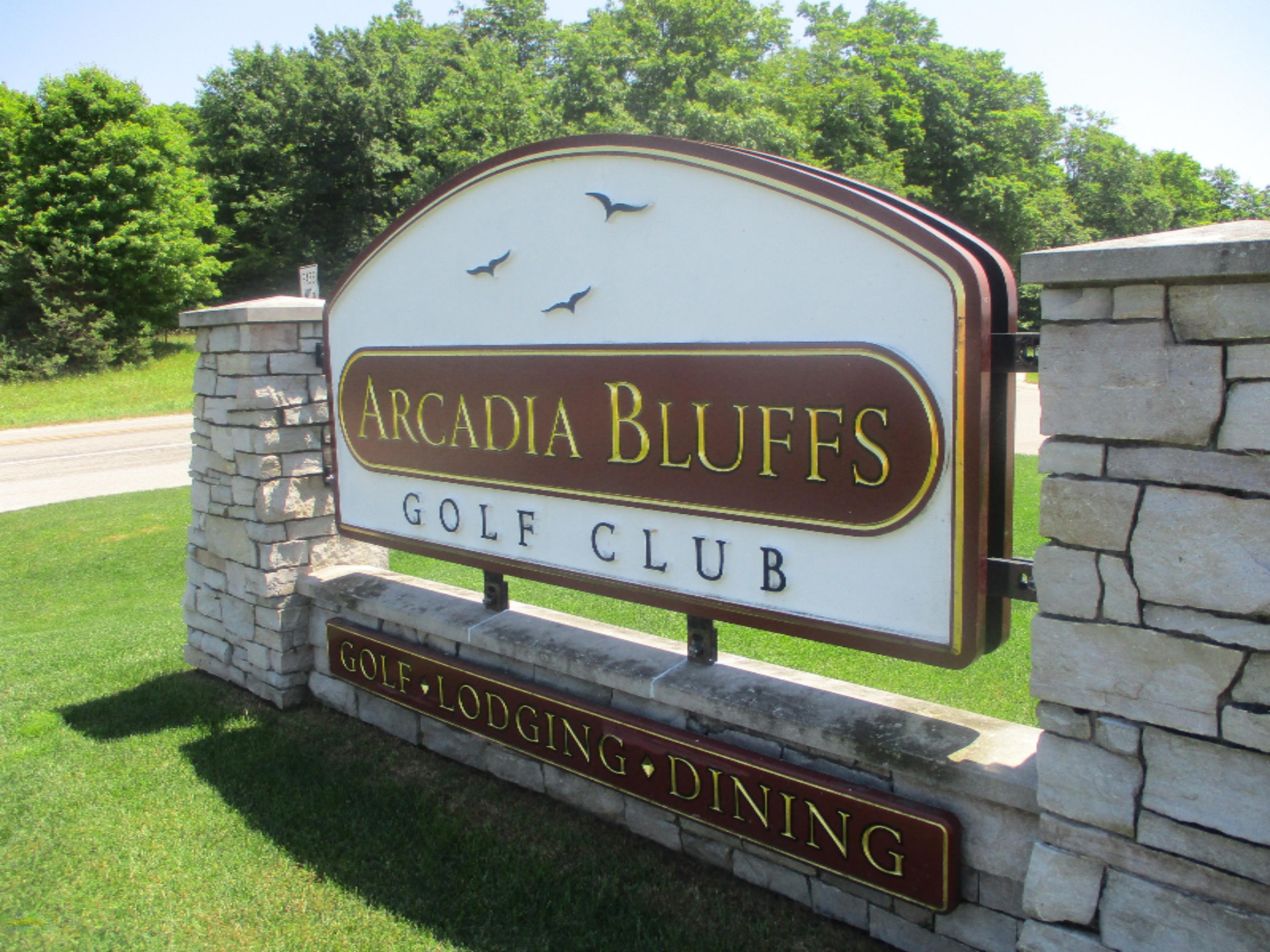 Emerald Ridge, Unit 13 Onekama, MI 49675 - Photo 14 of 14 Ten Minutes North