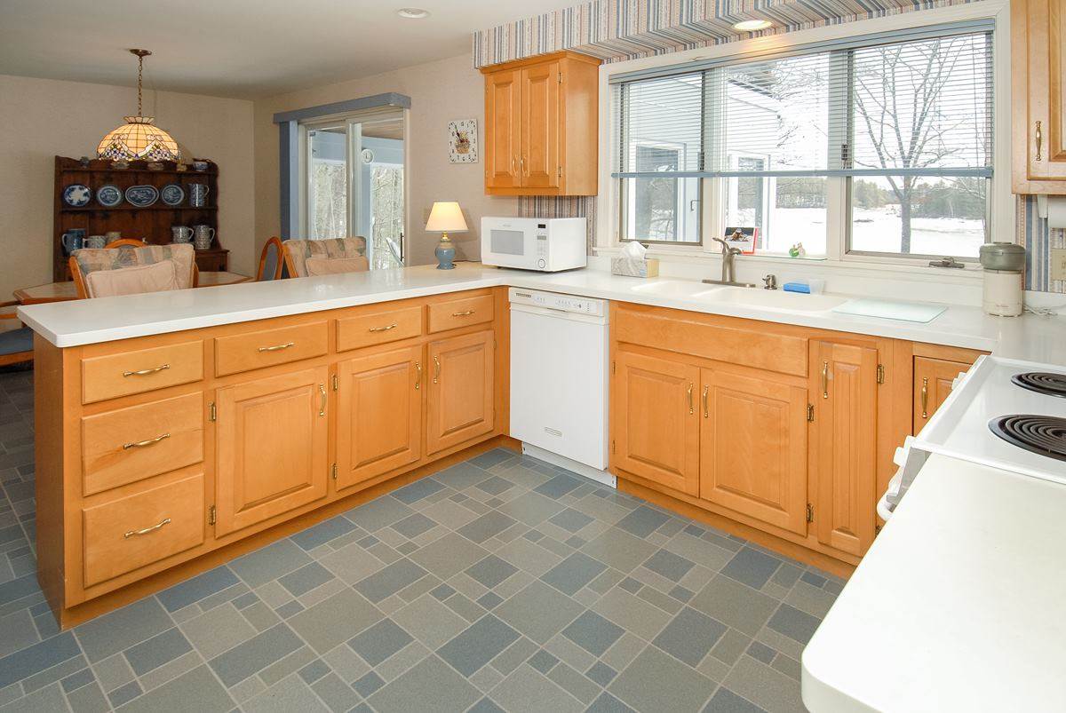 22 Riverview Road Durham, NH 03824 - Photo 11 of 39