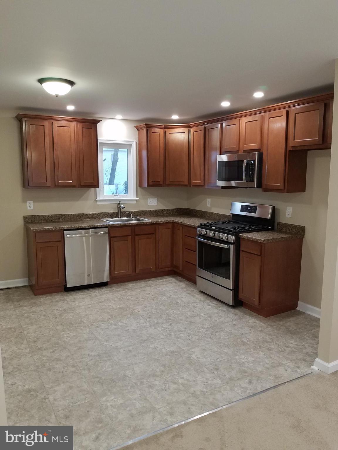 548 Allegheny Road Wenonah, NJ 08090 - Photo 2 of 10