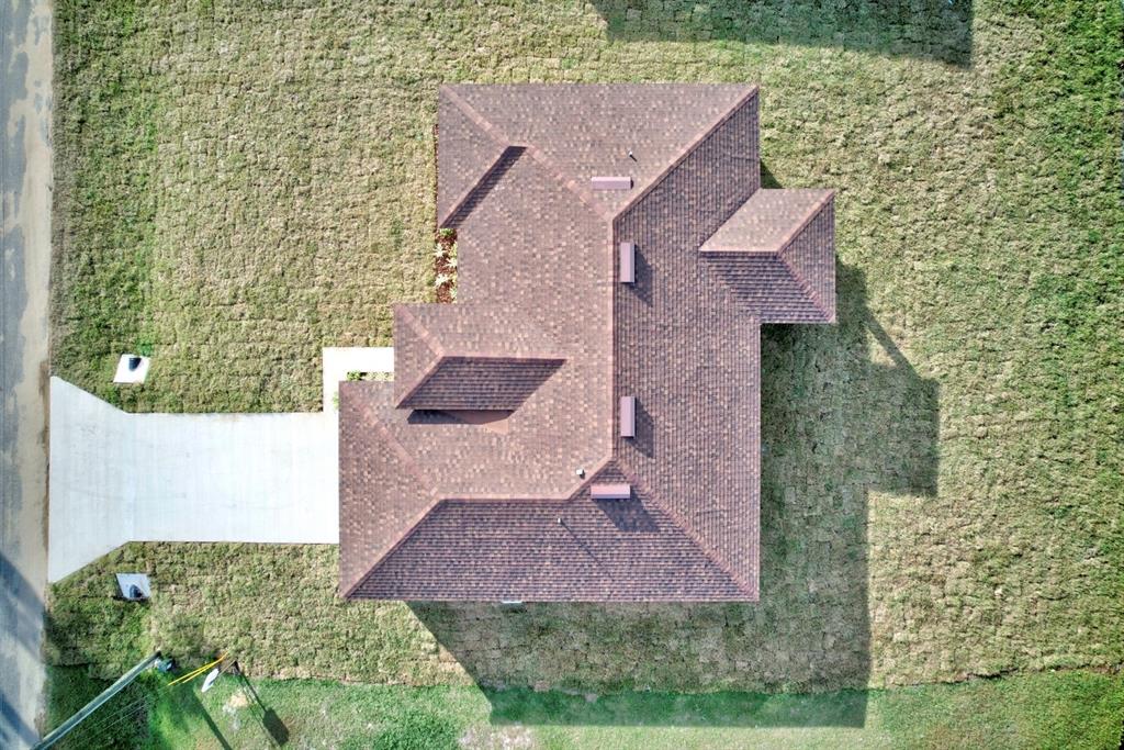 8724 Capilla Street Sebring, FL 33872 - Photo 27 of 33 an aerial view of a house