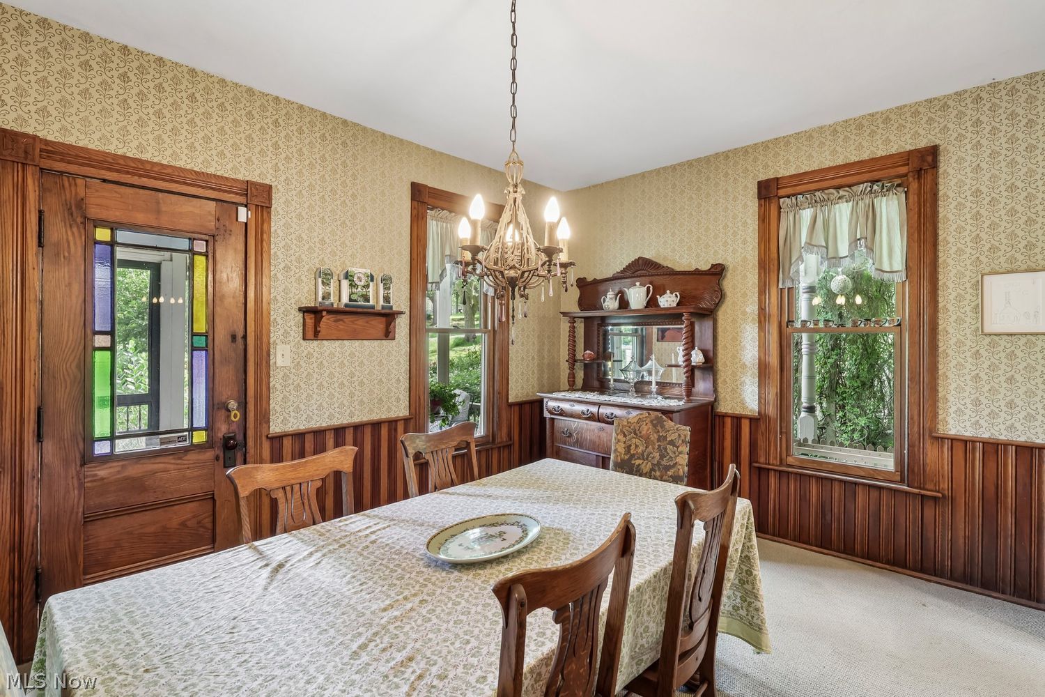 23 Fixler Road Wadsworth, OH 44281 - Photo 15 of 47 dining