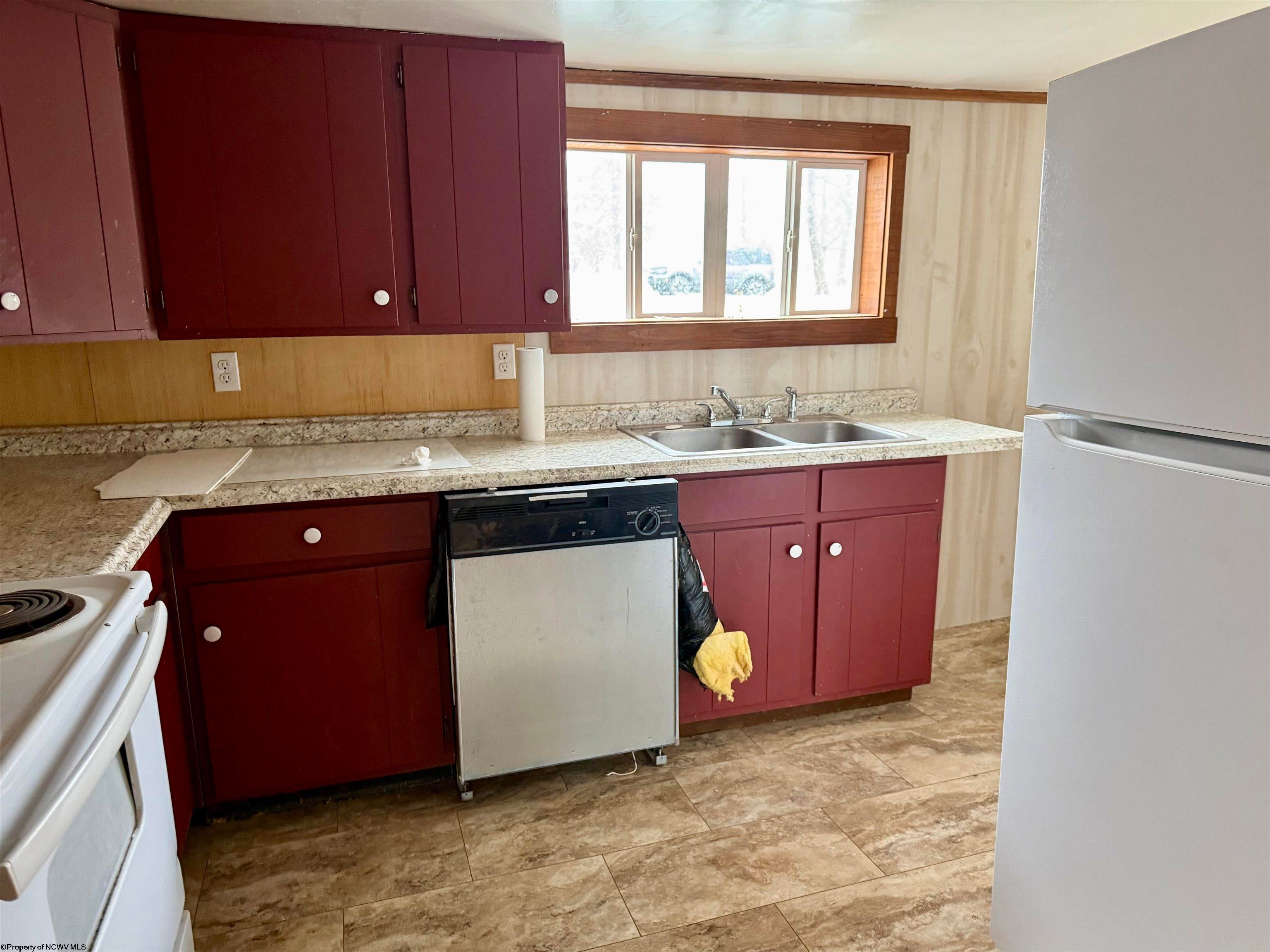3181 Irish Ridge Road Tunnelton, WV 26444 - Photo 12 of 34 Gallery Image 12
