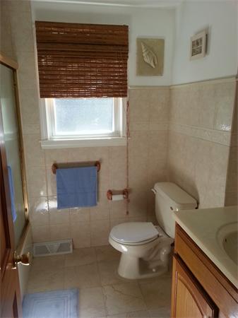27 Wadaga Road Weymouth, MA 02191 - Photo 18 of 29 Gallery Image 18