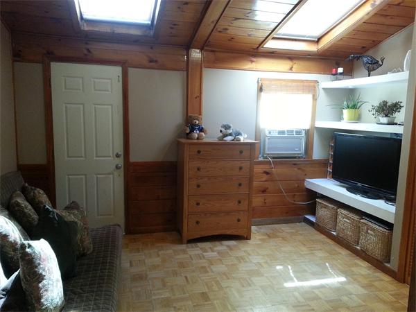 27 Wadaga Road Weymouth, MA 02191 - Photo 8 of 29 Gallery Image 8