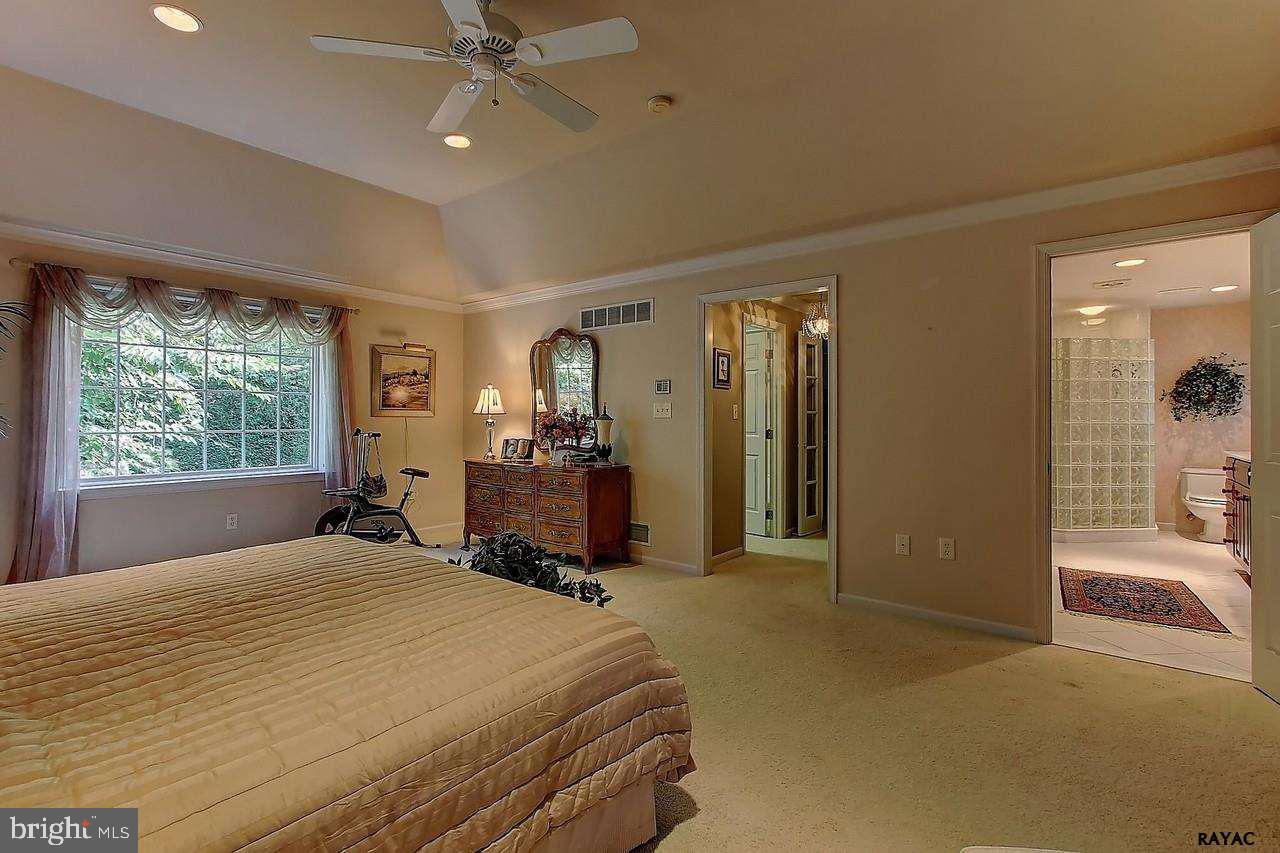 1000 Grantley Road York, PA 17403 - Photo 17 of 36 Gallery Image 17