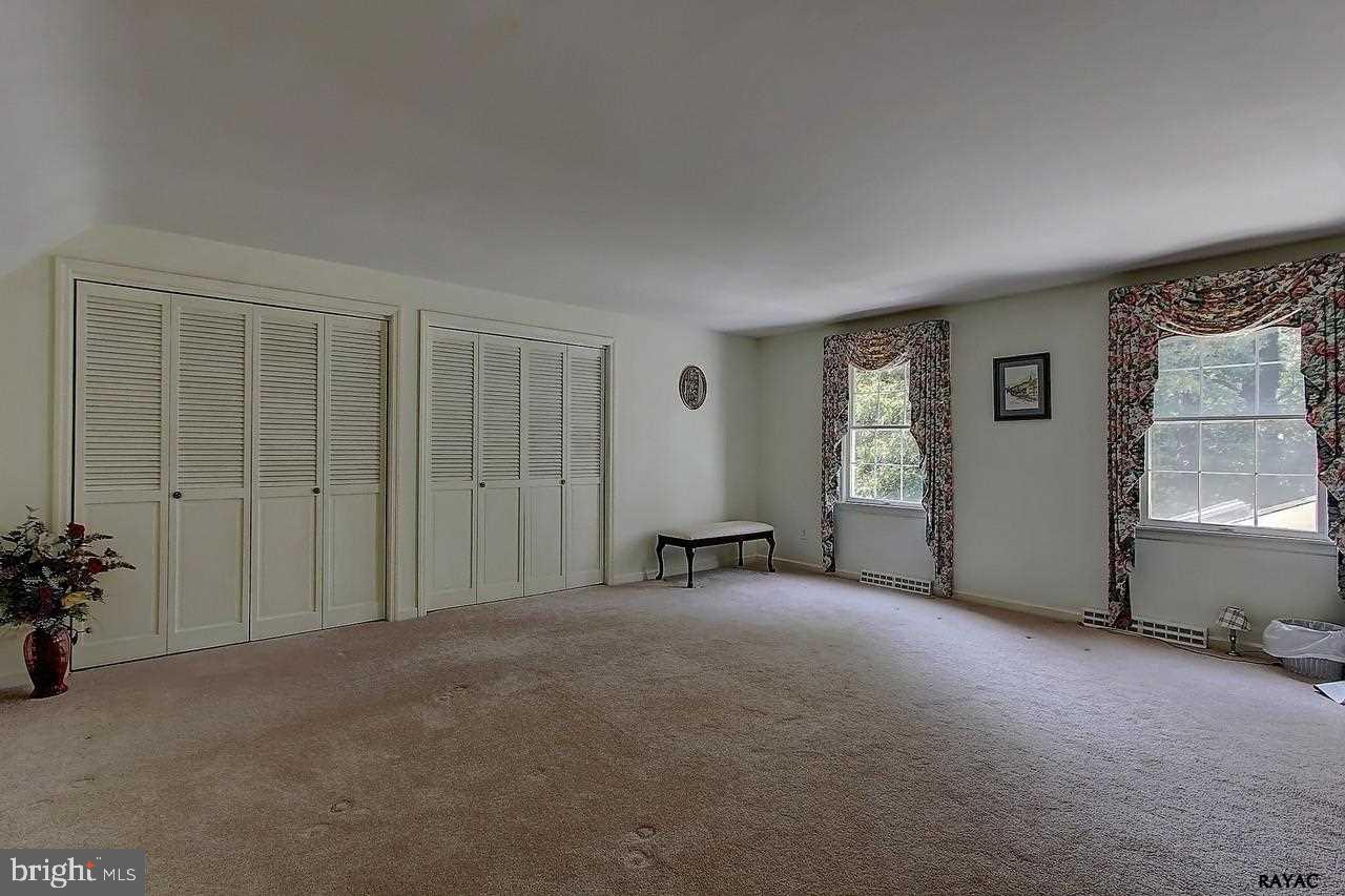 1000 Grantley Road York, PA 17403 - Photo 19 of 36 Gallery Image 19