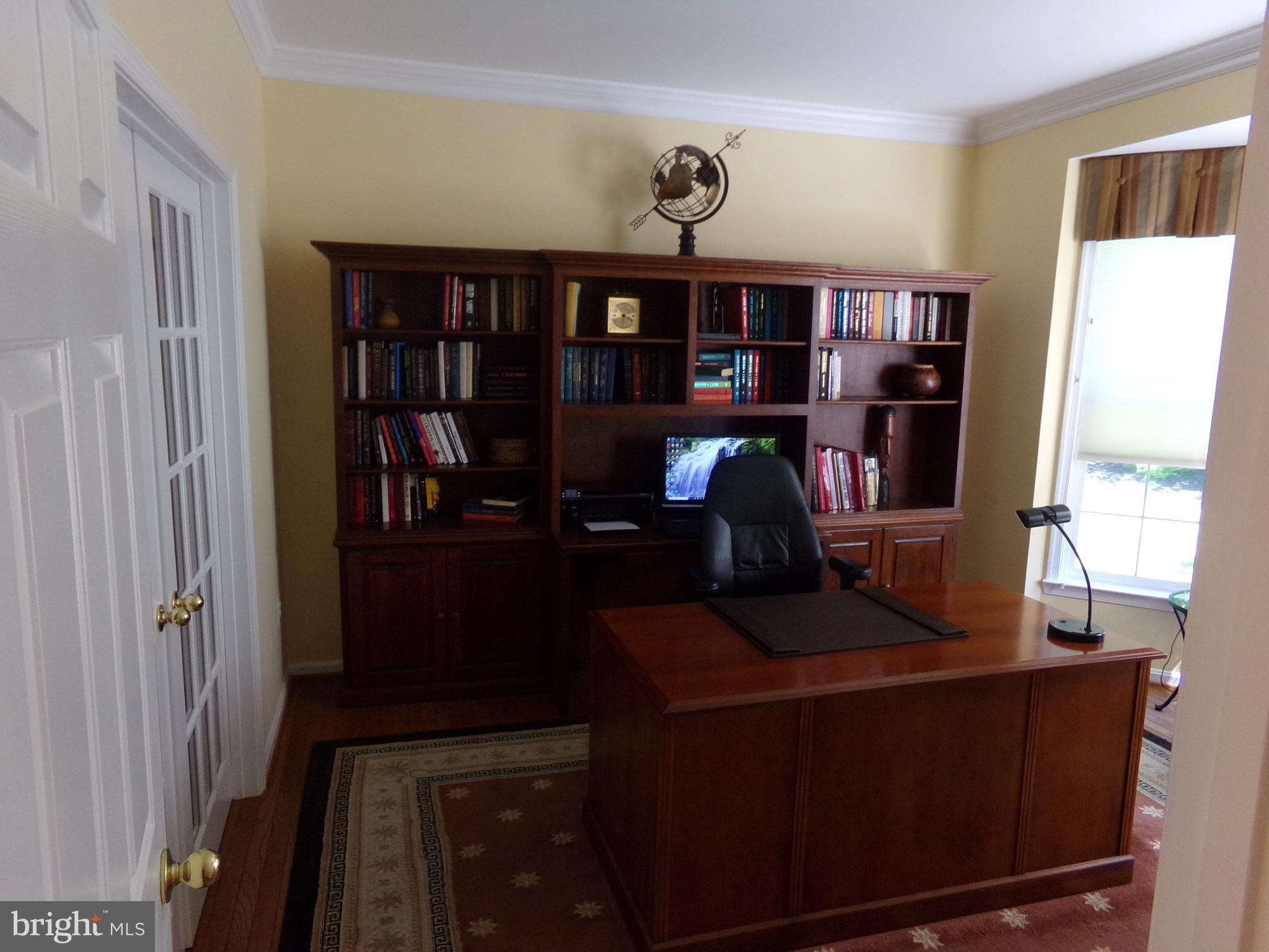 11200 Snowden Pond Road Laurel, MD 20708 - Photo 41 of 63 first floor office