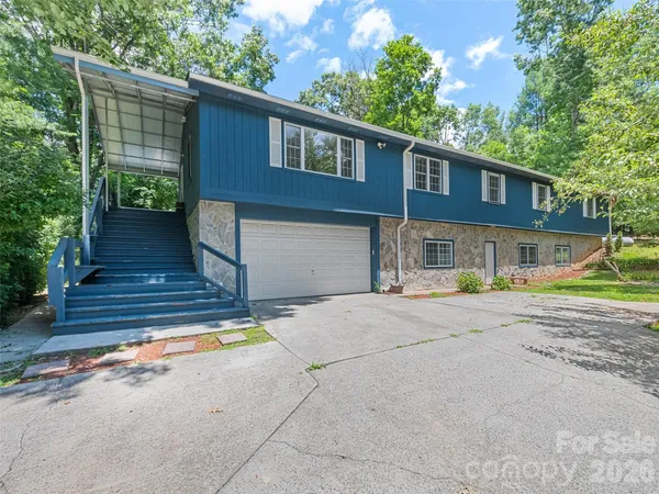 $699,500 | 18 Bran Rick Lane, Arden, NC 28704