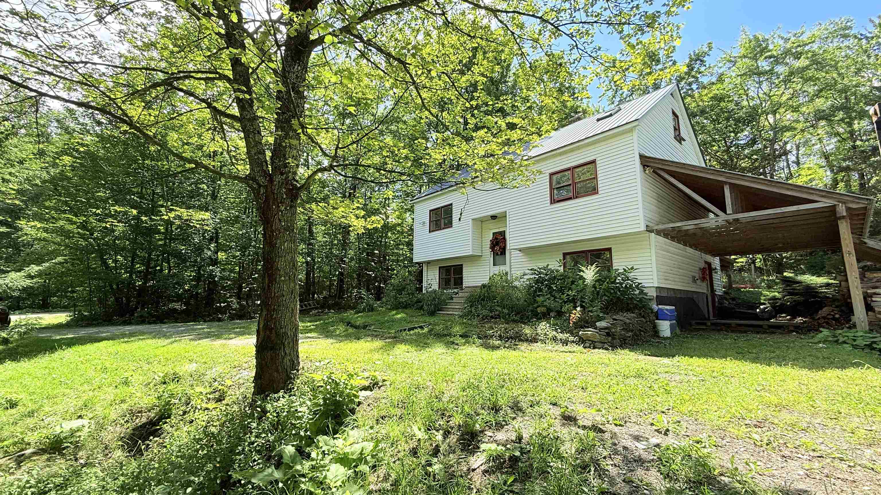 3919 East Bakersfield Road Bakersfield, VT 05450 - Photo 2 of 60