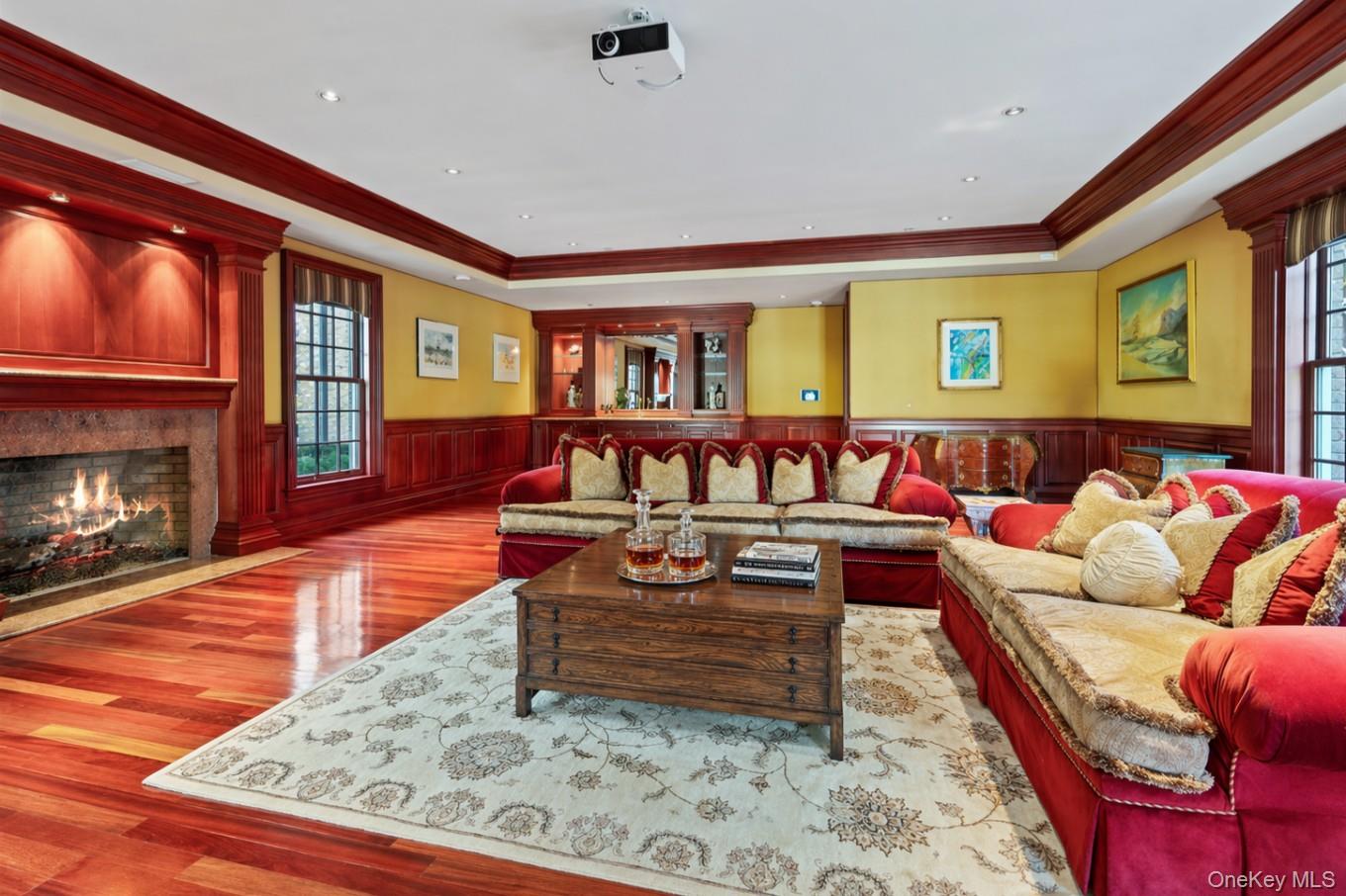 660 Chicken Valley Road Locust Valley, NY 11560 - Photo 11 of 48