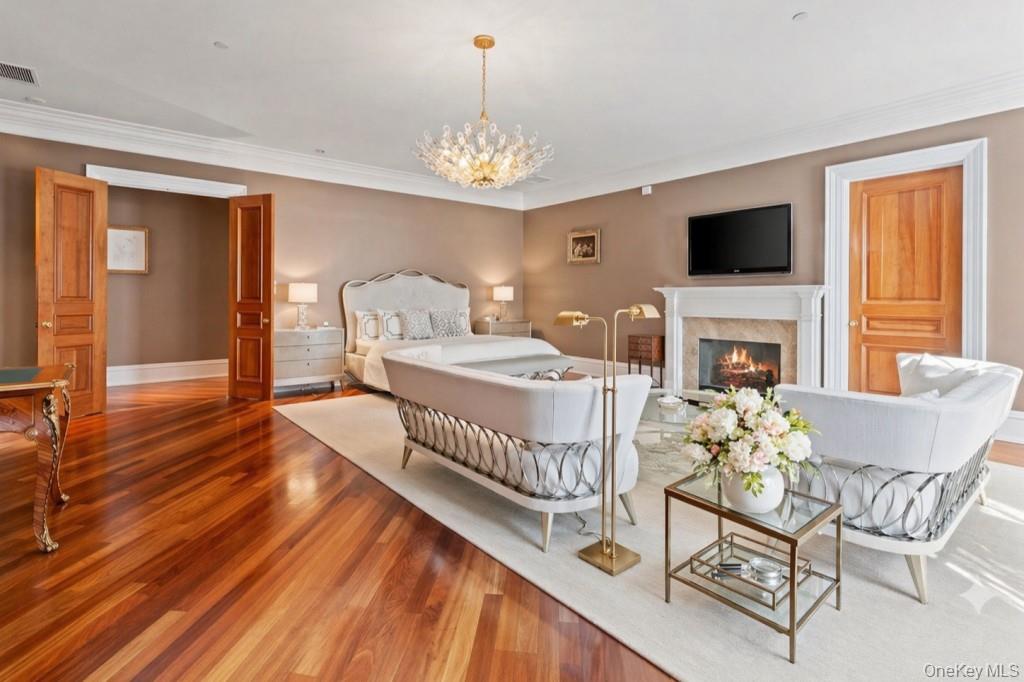 660 Chicken Valley Road Locust Valley, NY 11560 - Photo 22 of 48